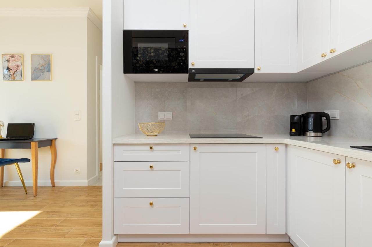 Apartamenty Ogrodowa Business Wola By Renters Prestige วอร์ซอ ภายนอก รูปภาพ